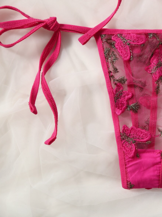 Conjunto Butterfly Aura – Lencería Bordada con Mariposas